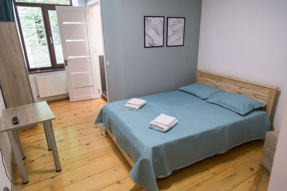 undefined Gallery Hostel Tbilisi 4