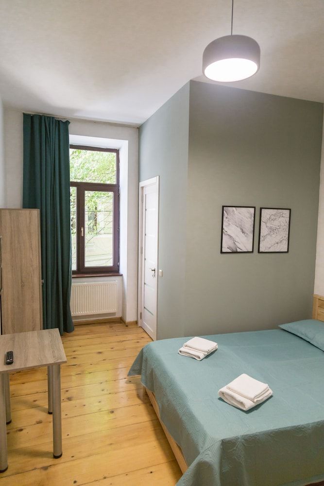 Gallery Hostel Tbilisi Design Room 5