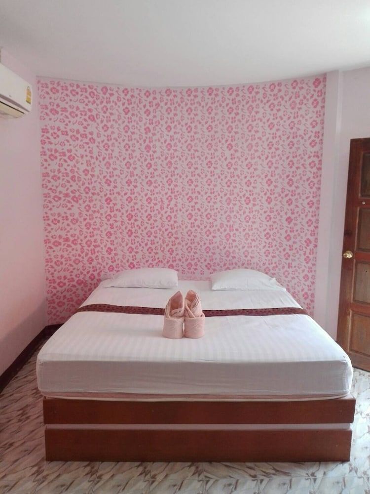 Vimanmek hotel Executive Tree House