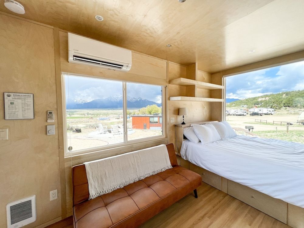 BV Overlook Camp & Lodging Columbia Tiny Home