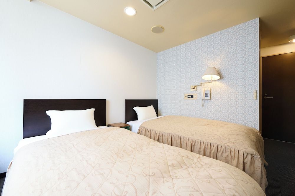 Economy Twin Room, Non Smoking