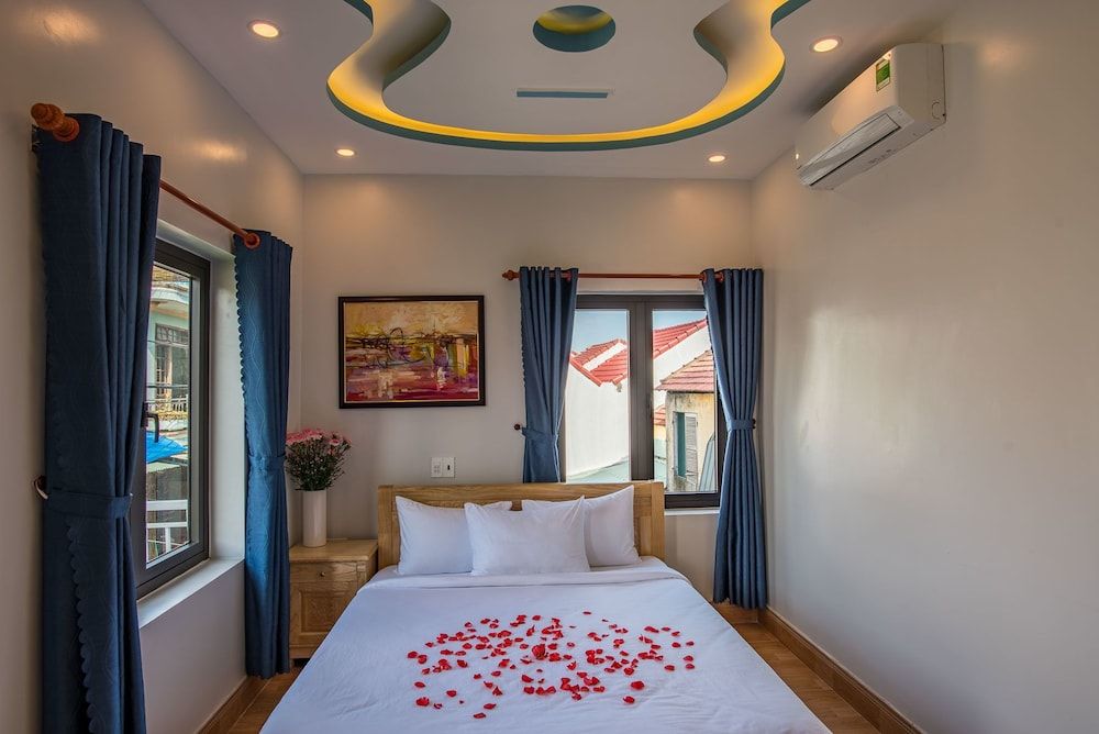 undefined Minh An Riverside Villa 2