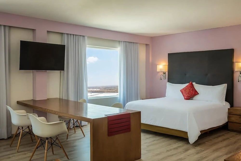 Stain Loft & Suites Junior Suite, 1 King Bed 3