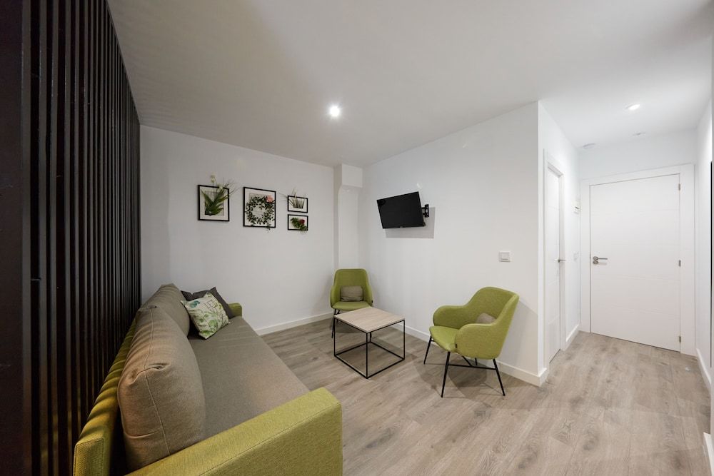 Enmathi Alicante Benalua Family Room, 1 Bedroom 4