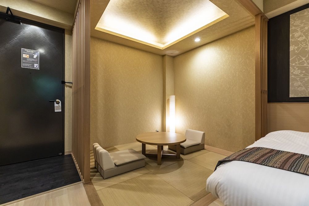 Tabist KIYOMIZU Gion Quadruple Room - Japanese Western style (Non-Smoking) 2