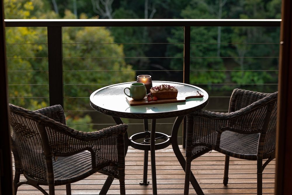 Whispering Valley Cottage Retreat Romantic Cottage, 1 Bedroom (Sally Wattle) 3