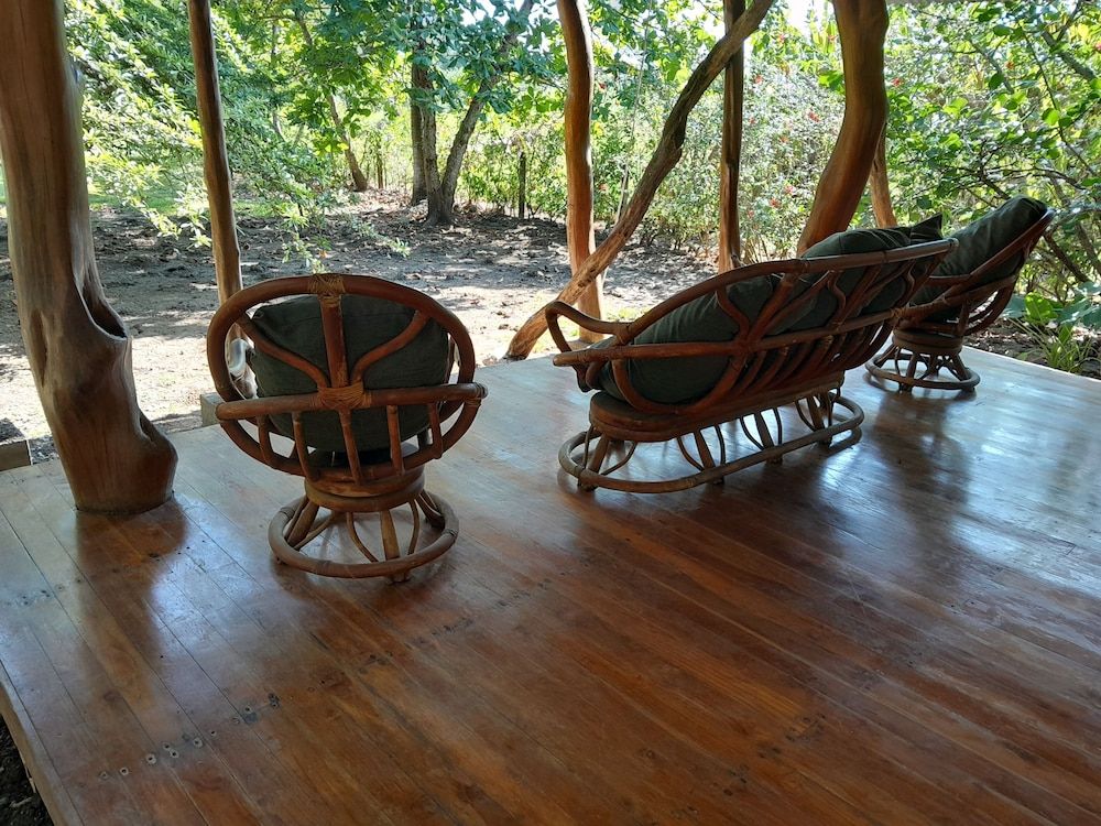 Ostional Turtle Lodge Family Tree House 12
