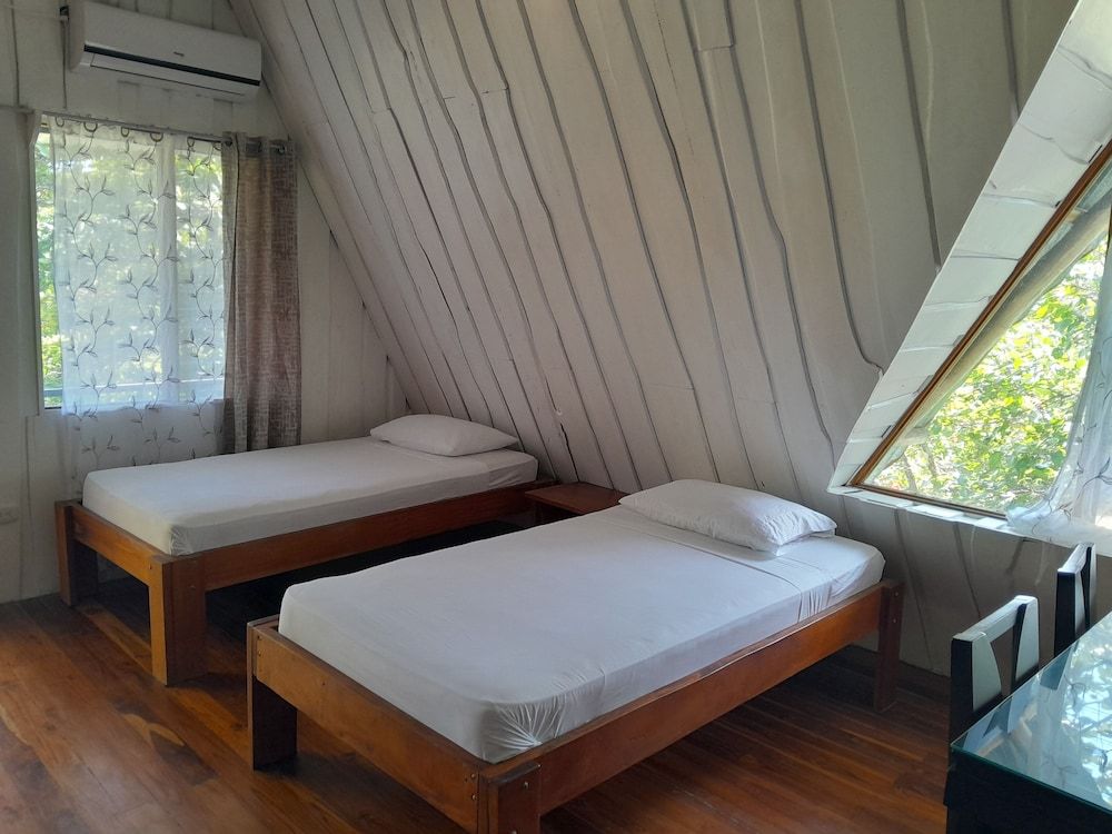 Ostional Turtle Lodge Family Tree House 4
