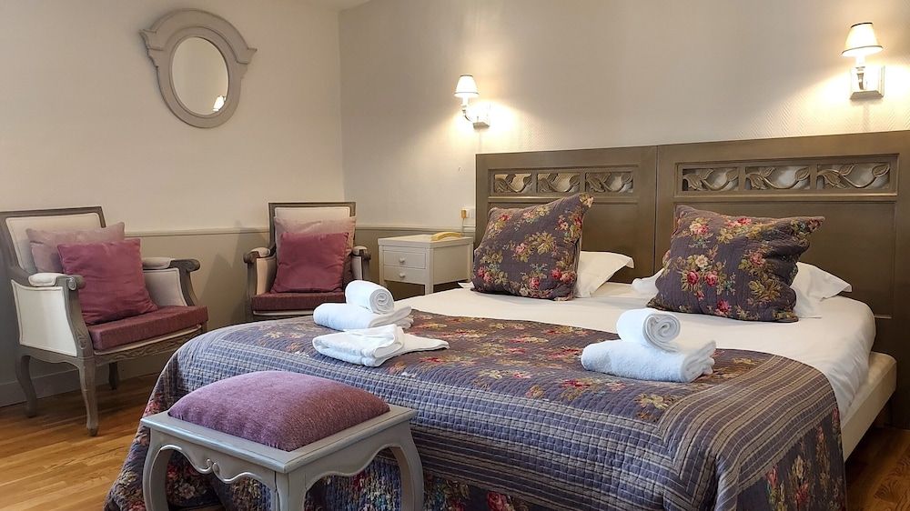 Hôtel de l'Amphithéâtre Superior Room 2