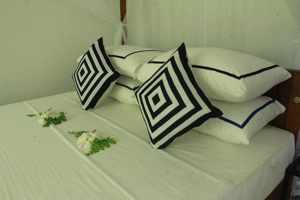 undefined Villa Serenity 4