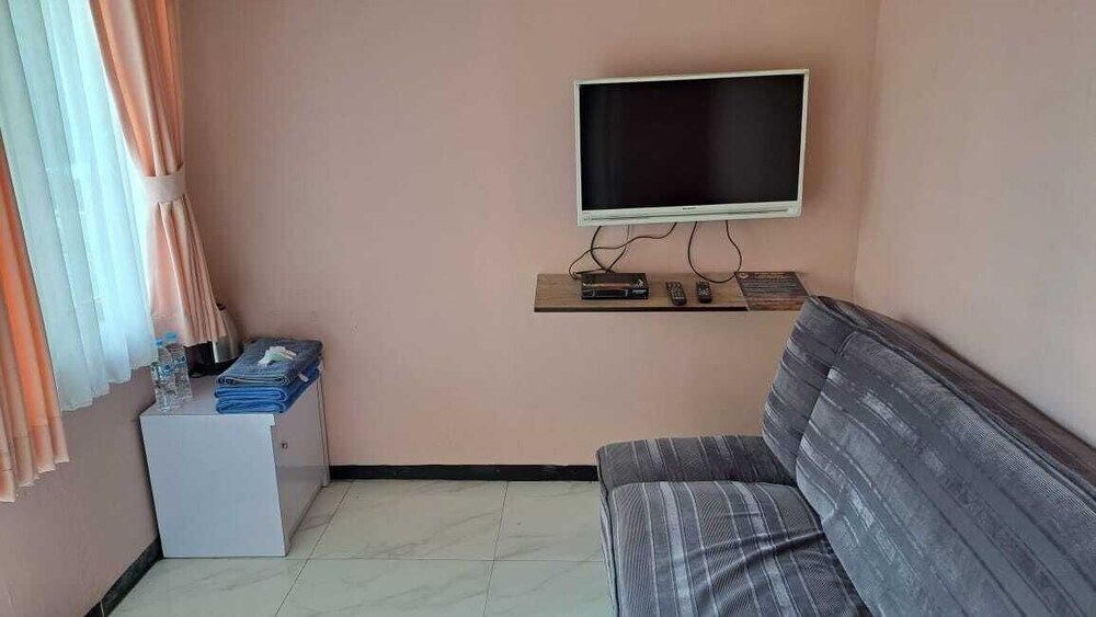 Istana Bromo Resort and Resto Cottage 3