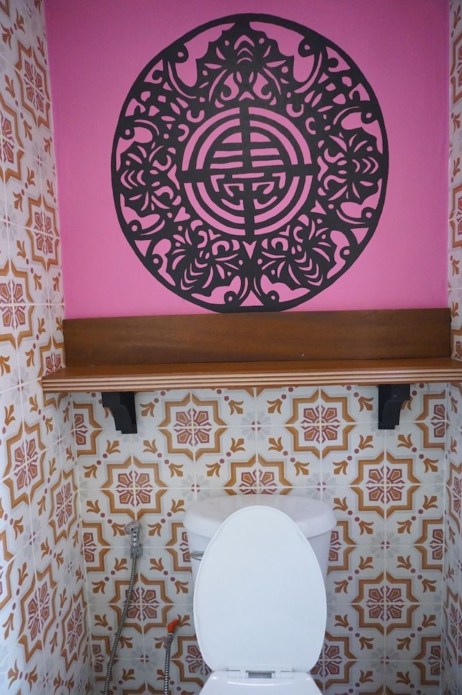 The Pho Thong Phuket Deluxe Double Room 5