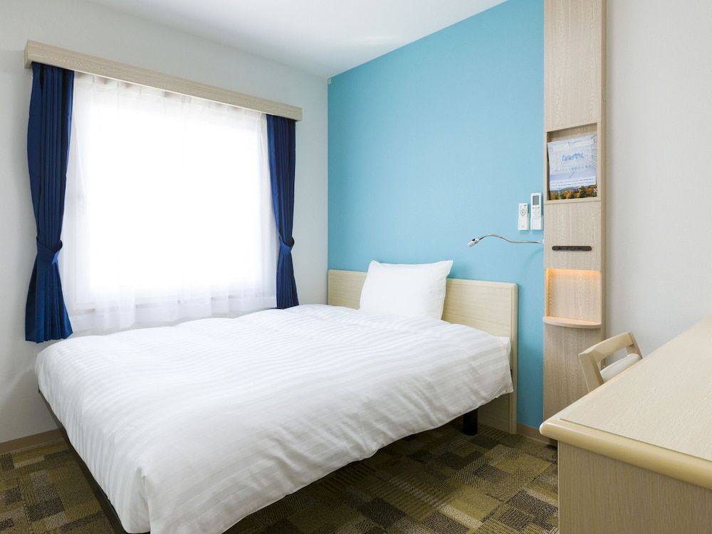 undefined Toyoko Inn Tozai-sen Kiba-eki 2