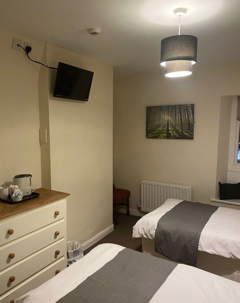 Classic Twin Room