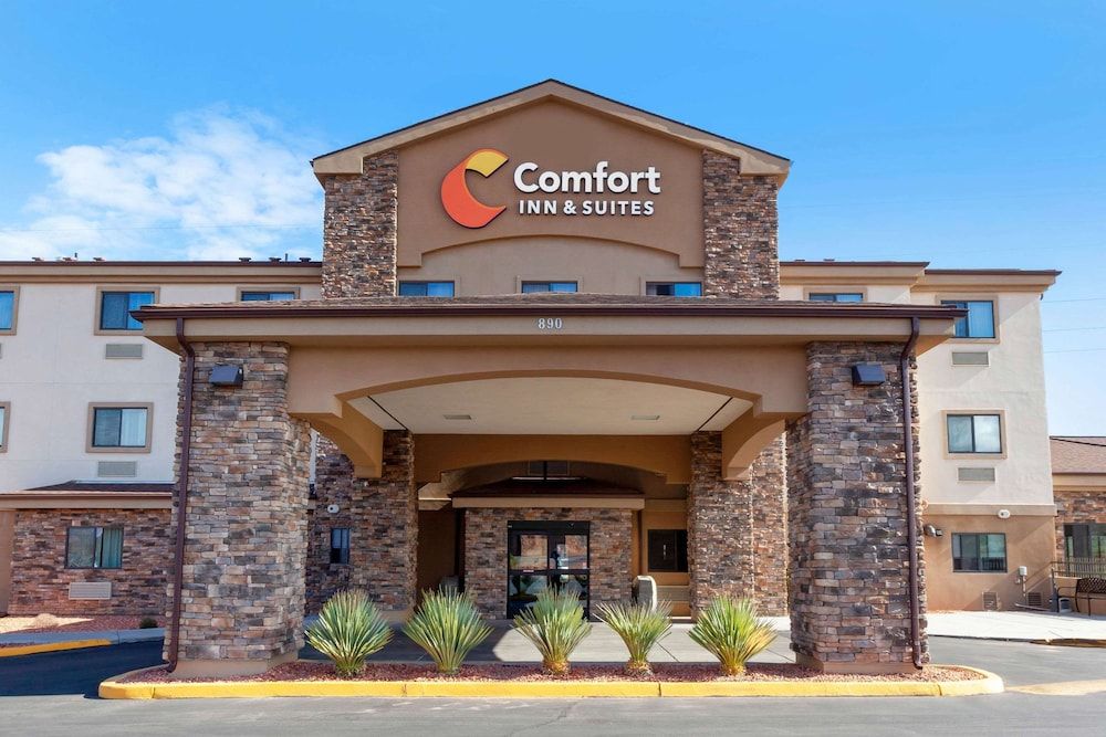 undefined Comfort Inn & Suites Page at Lake Powell 6