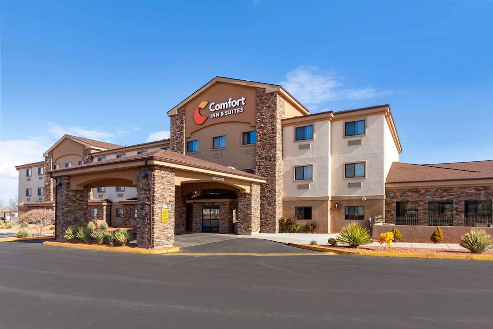 undefined Comfort Inn & Suites Page at Lake Powell 7