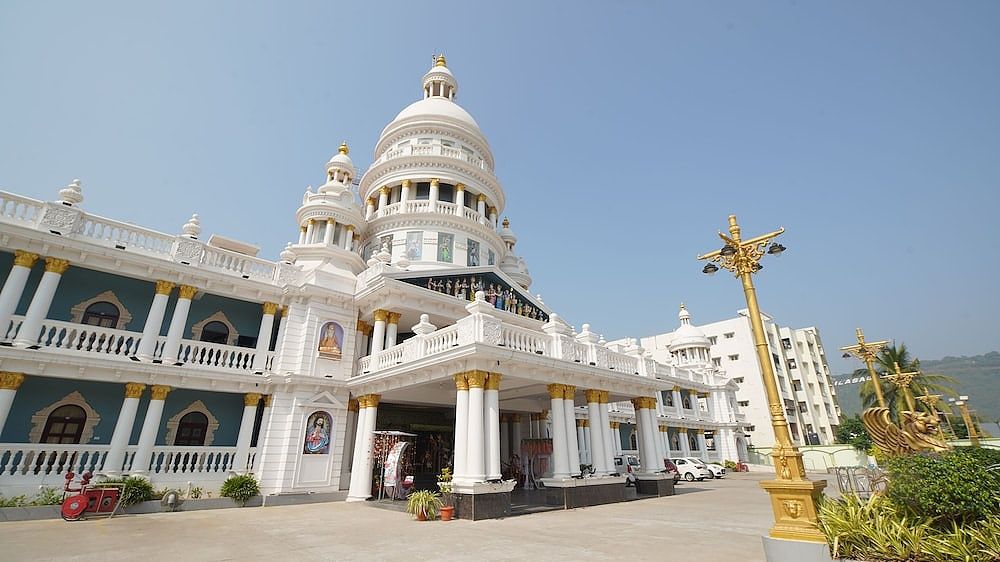 undefined Gadiraju Palace Convention Centre & Hotel 8