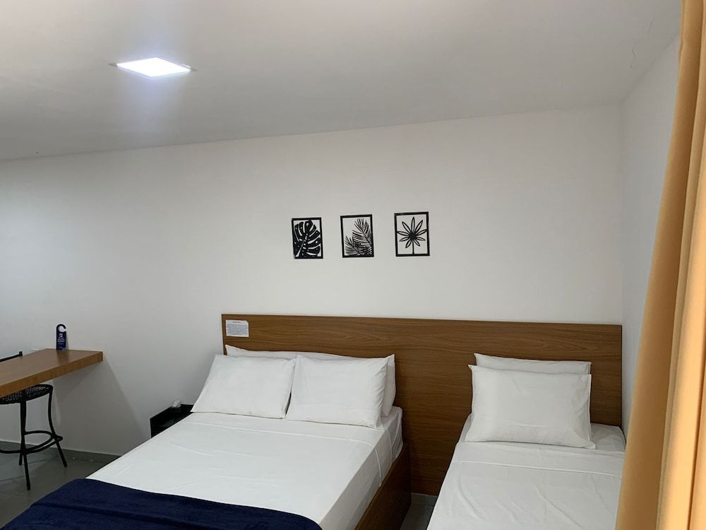 Basic Triple Room, Multiple Beds, City View