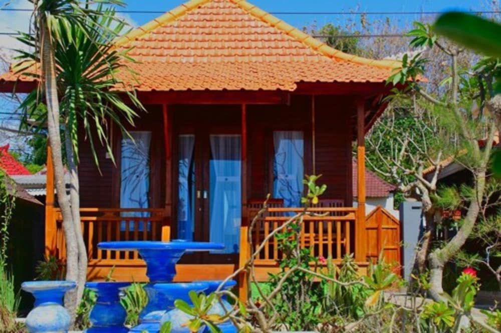 undefined Swan Beach Inn 8