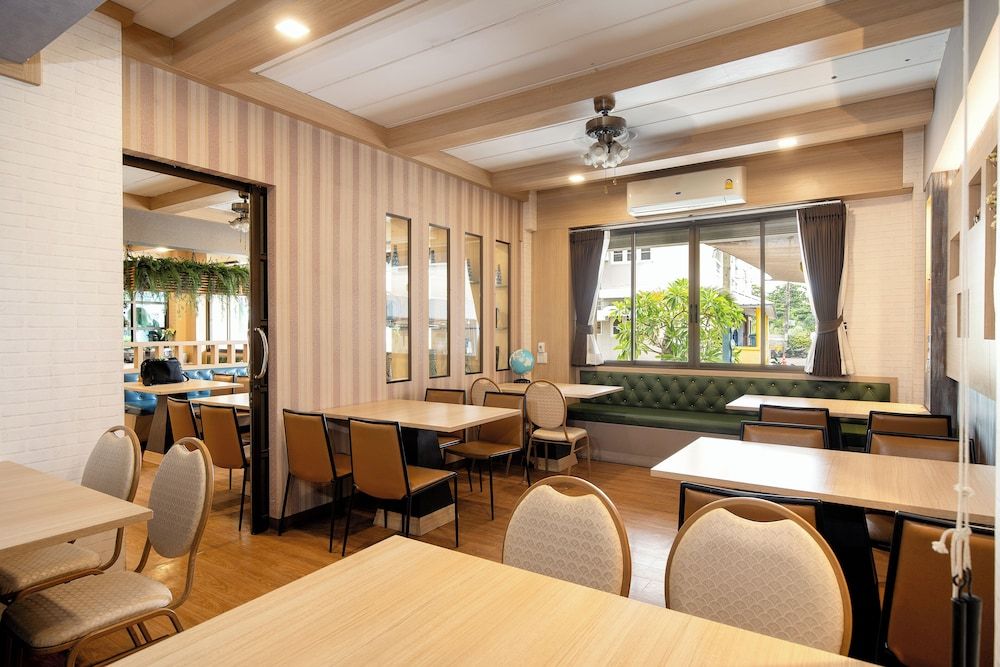 undefined P-Park Hotel Bangkok 8