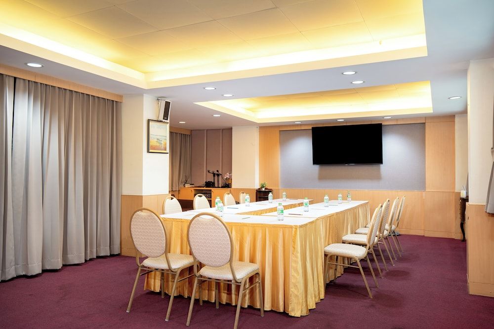 undefined P-Park Hotel Bangkok 6