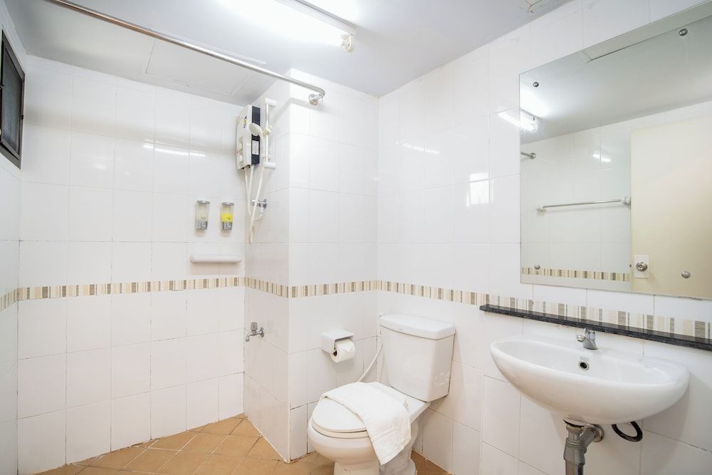 P-Park Hotel Bangkok Superior Double Room 11