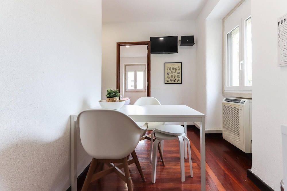 undefined Belem Boutique IV by Homing 3