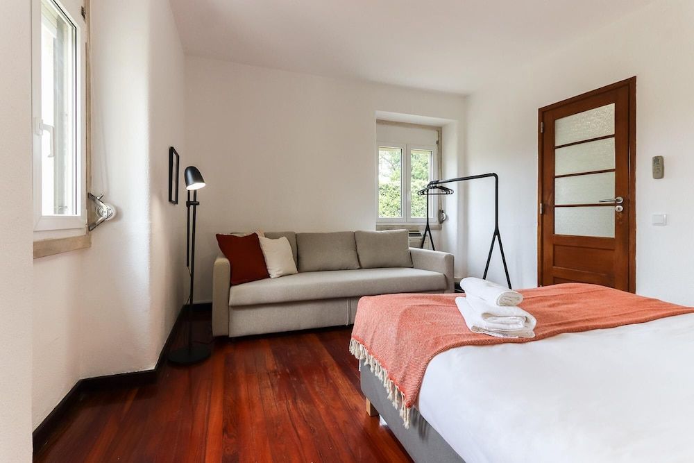 undefined Belem Boutique IV by Homing 7