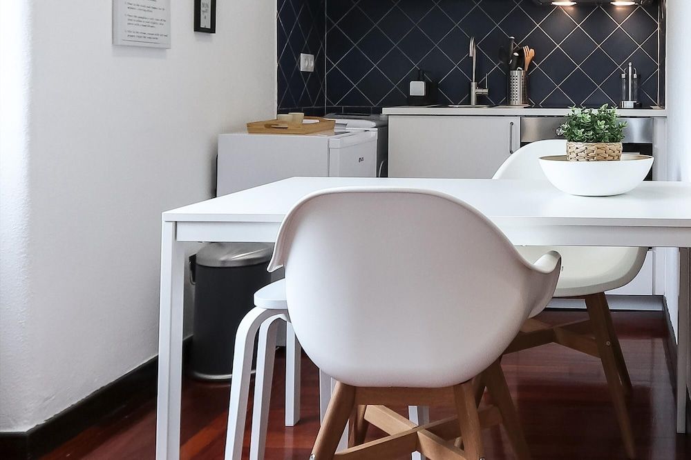 undefined Belem Boutique IV by Homing 2