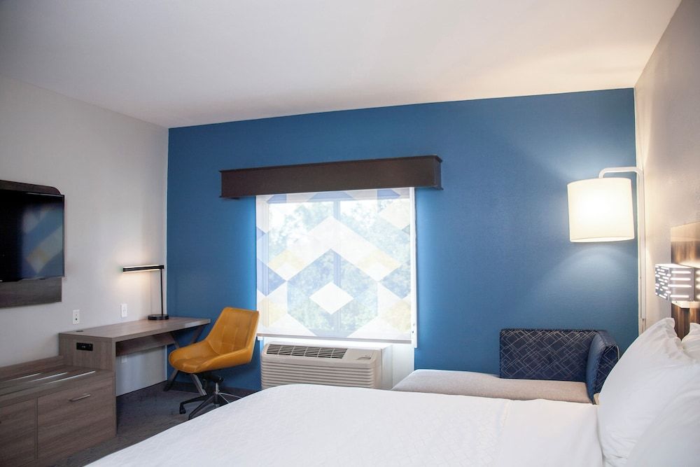 Standard Room, 1 King Bed, Accessible (Communications)