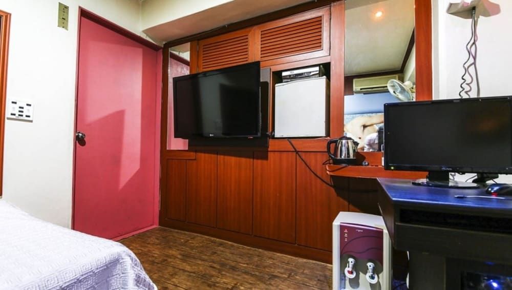 Swiss Motel Standard Room 12