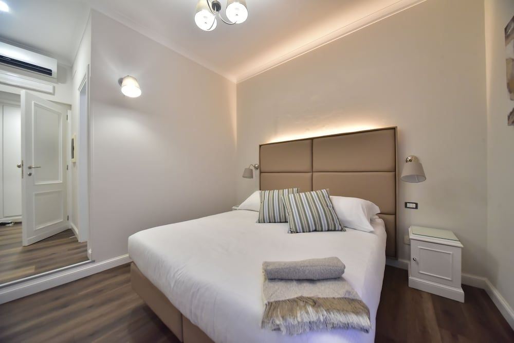 undefined SACCONI PALACE SUITE ROMA