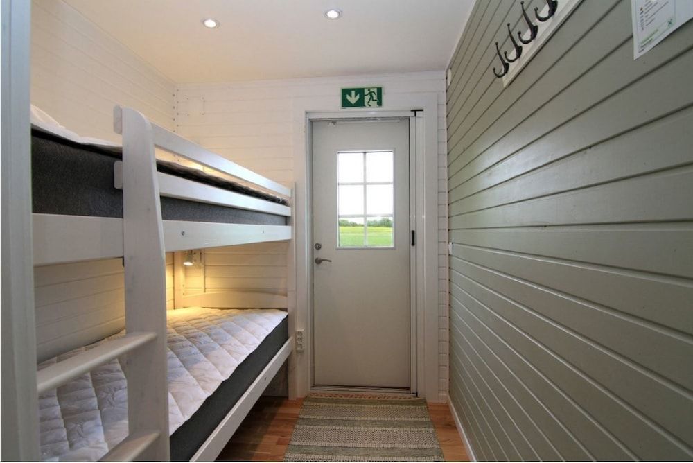 House, 2 Bedrooms