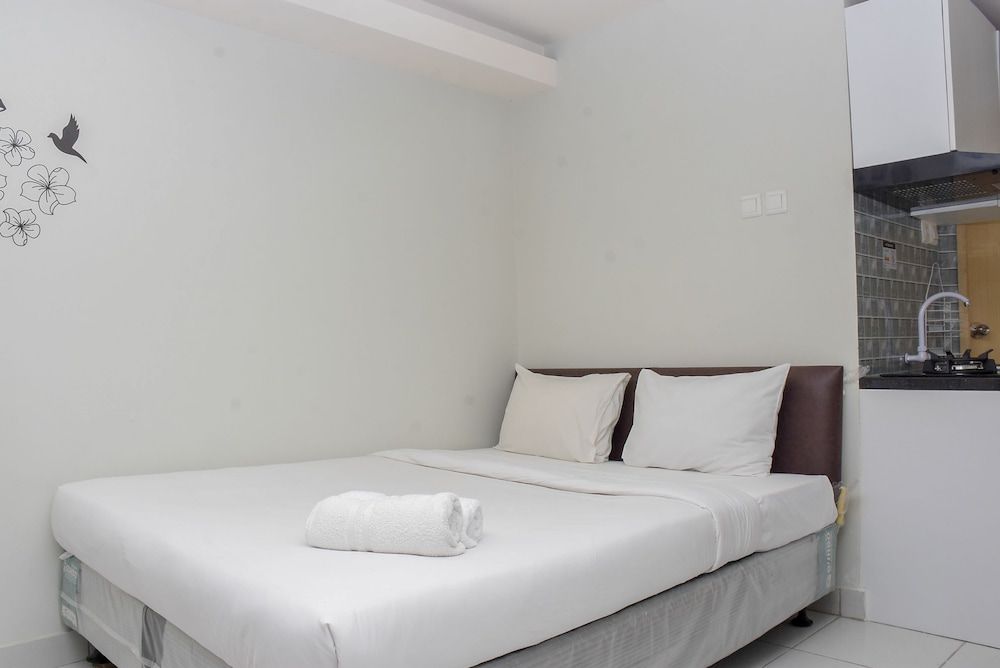 undefined Cozy and Comfy Studio at Amethyst Apartment