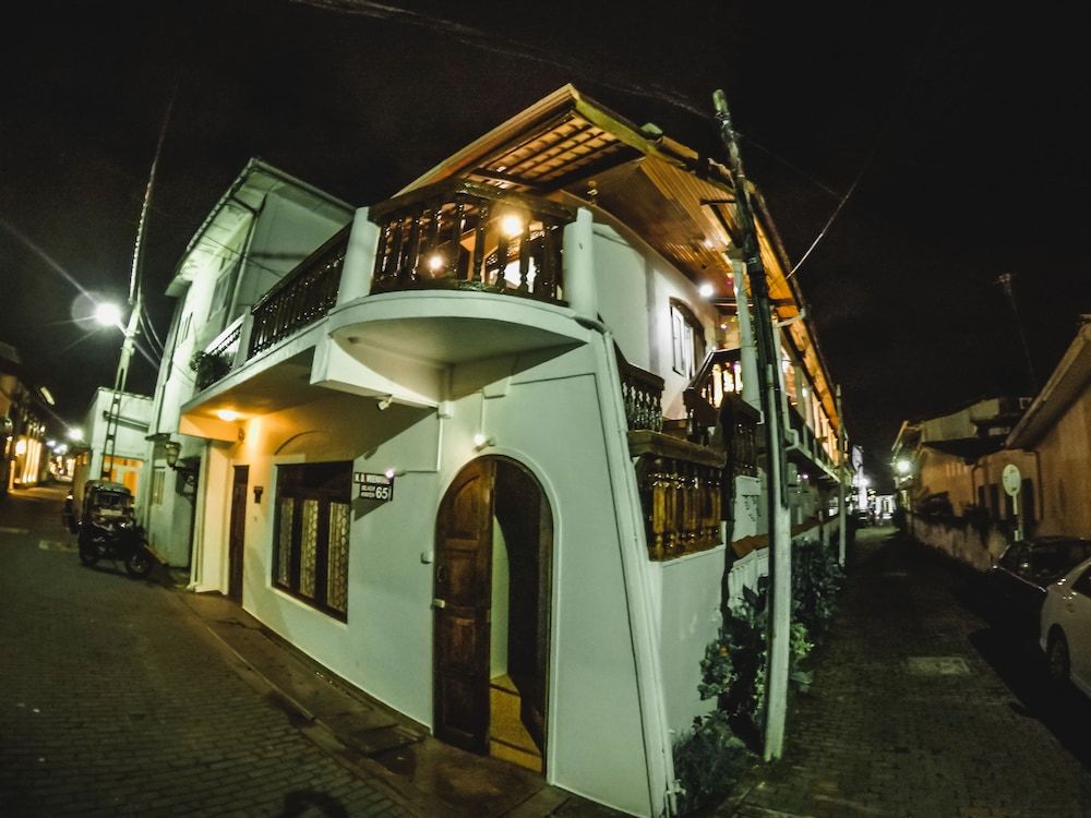 undefined Mrs Wijenayake's Beach Haven Guest House 4