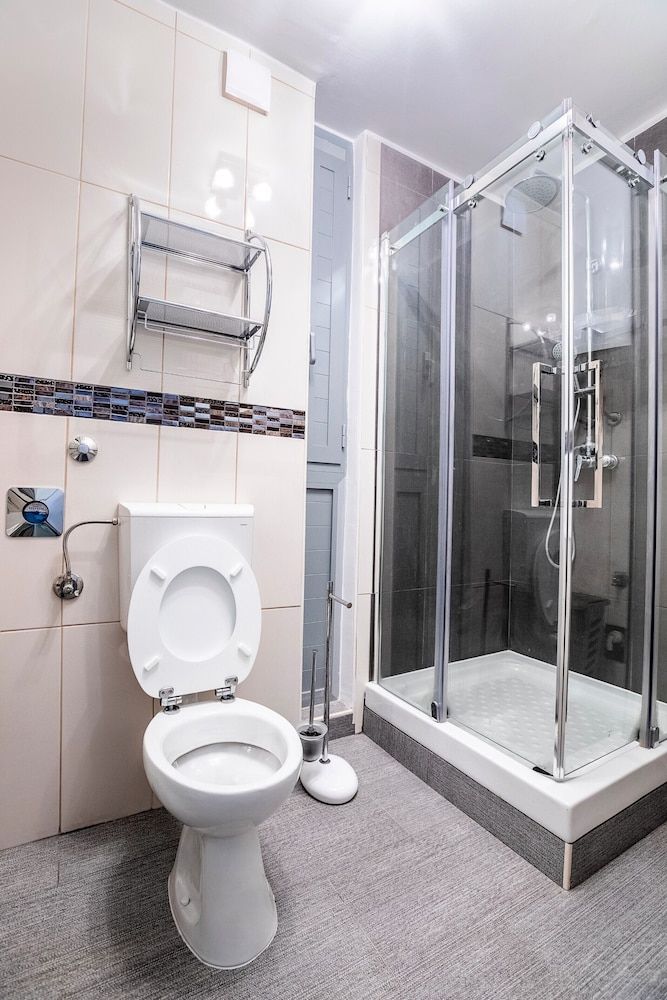 Modern apt Close to Znjan Beach, With big Terrace Apartment 26