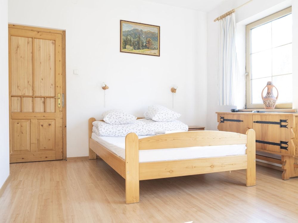 Willa Ślimakówka Basic Double Room, Private Bathroom (With Kitchenette) 2