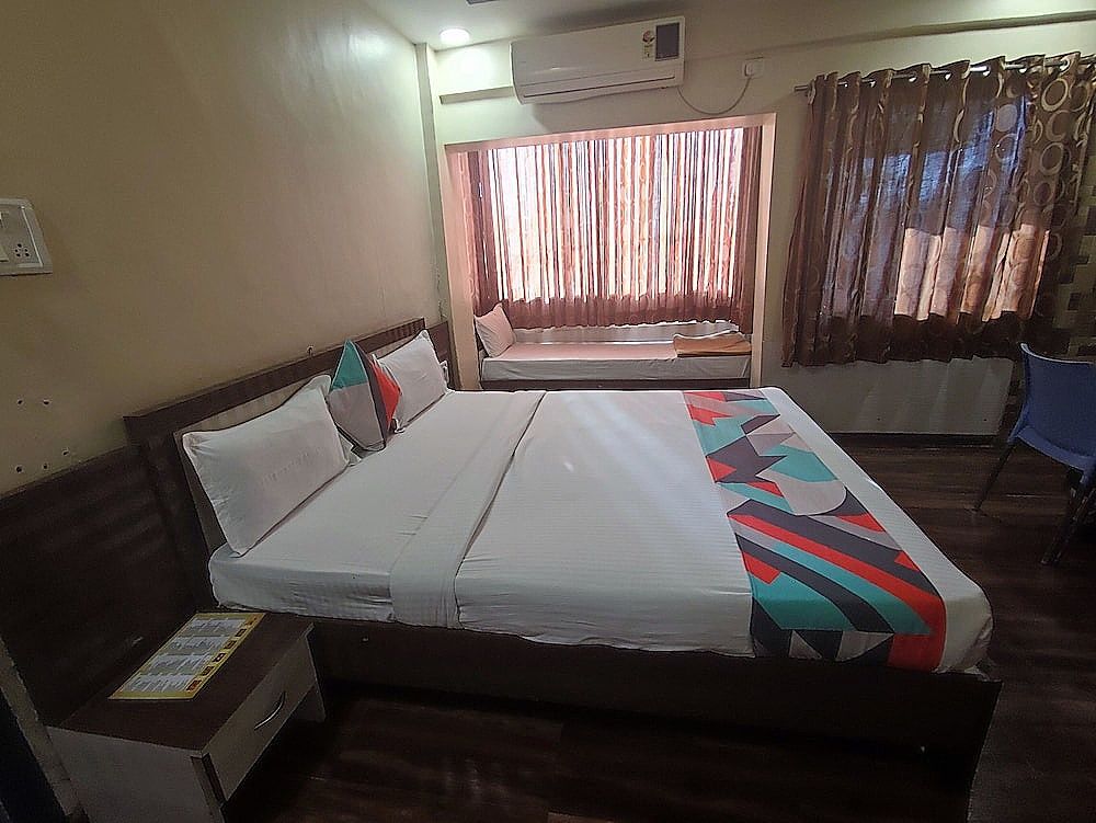 Hotel Mukesh residency Economy Double Room 6