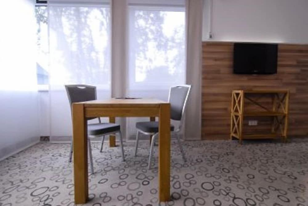 Petul Apart Hotel Am Ruhrbogen Deluxe Apartment 5