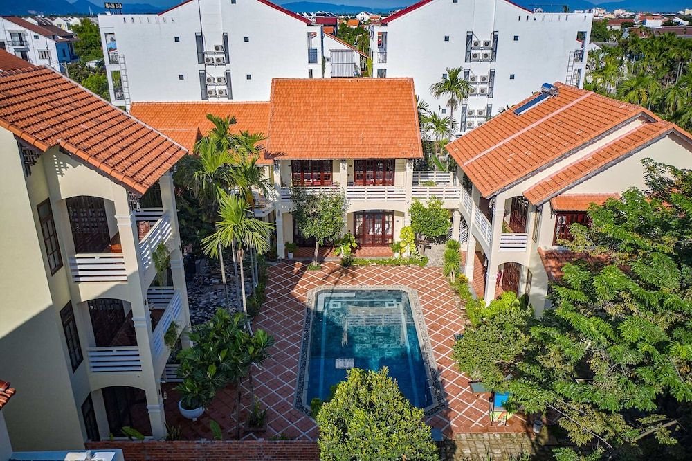 undefined The Muse House 7