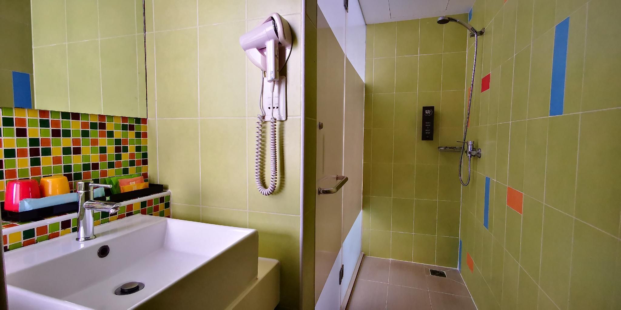 undefined ibis Styles Kuala Lumpur Fraser Business Park 10