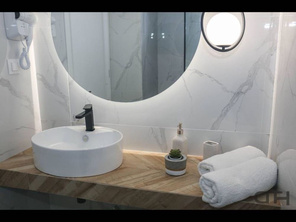 New Studio 2 Downtown Thessaloniki-fully Equipped Studio, 1 Bedroom, Accessible, City View 8