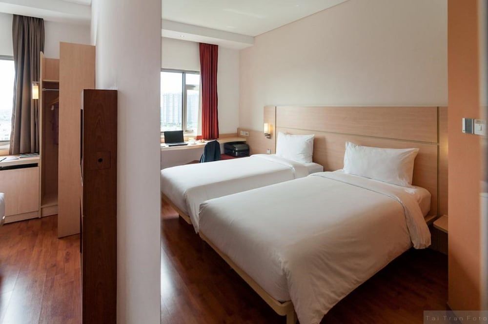 ibis Saigon South Standard Room, 2 Twin Beds 2