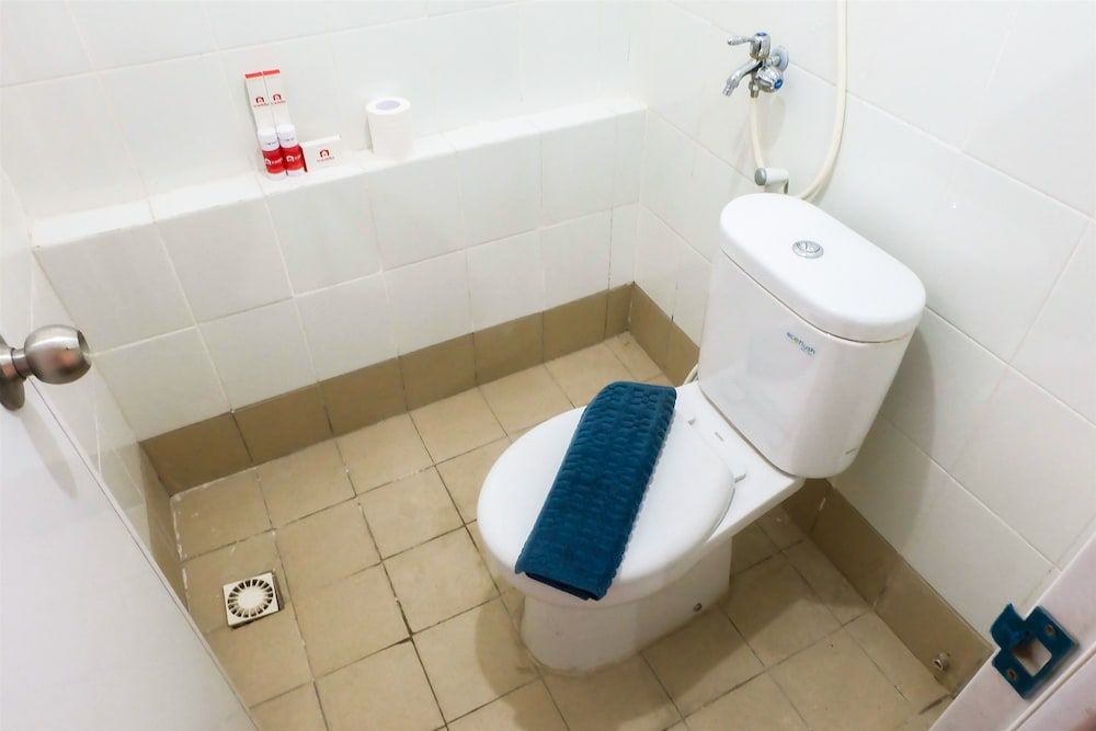 Modern Room Bassura Apartment With Direct Access To Shopping Center Room 16