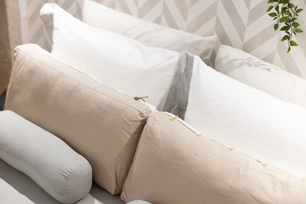 undefined Sol Modern Studio at Batalha Metro 6