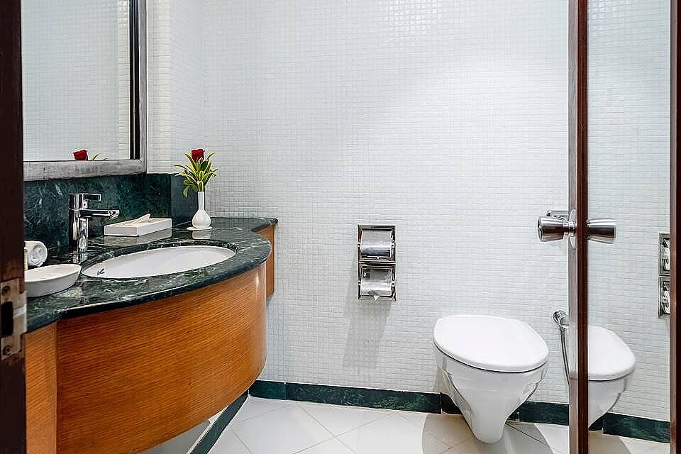 Caravela Beach Resort, Varca Goa Ocean Front View Room2111 4