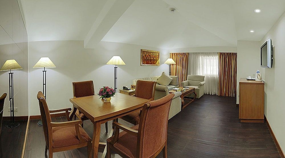 Caravela Beach Resort, Varca Goa Deluxe Suite 4