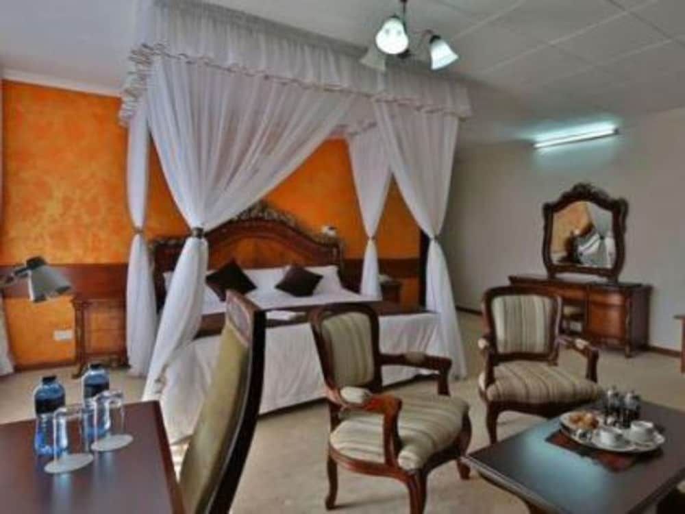 undefined Cold Springs Boutique Hotel - Karen 3