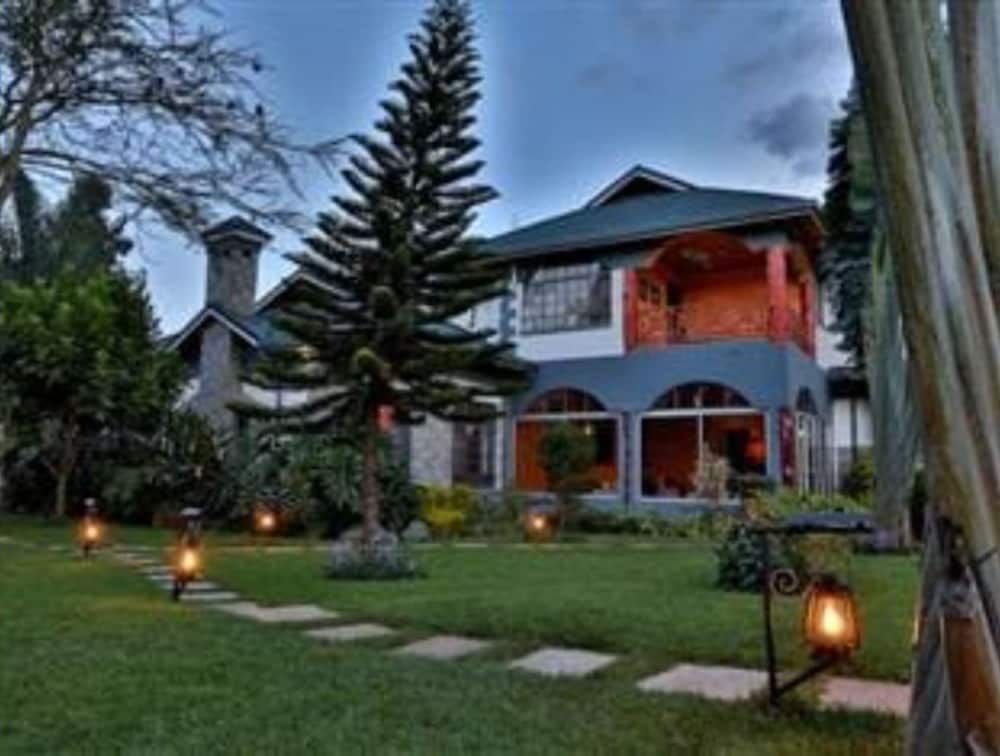 undefined Cold Springs Boutique Hotel - Karen
