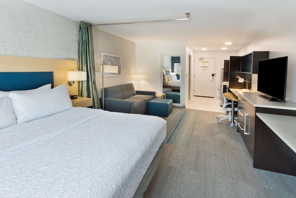 Studio Suite, 1 King Bed
